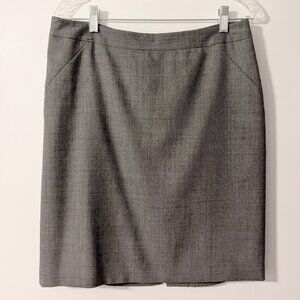 Ann Taylor Petite Gray Pencil Skirt, Size 10P
